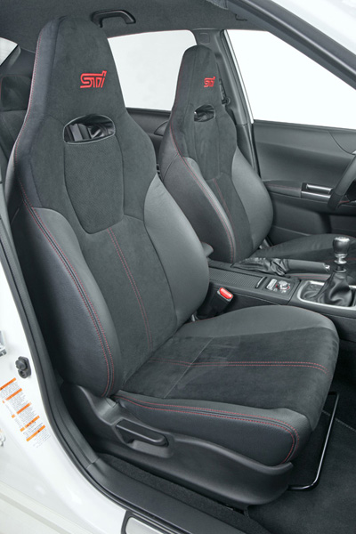 Subaru WRX STI. Modelo 2011.